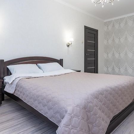 Русовой Софии 3 Kyiv Exterior photo